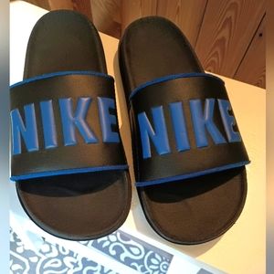 Nike Offcourt Men’s Slide Sandals Black Blue size 10